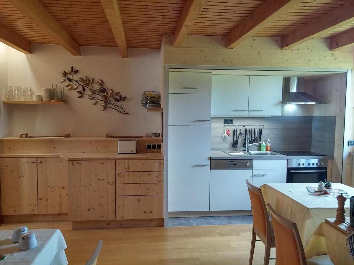 Ferienwohnungen Pension Sonnblick Крумбах Екстериор снимка